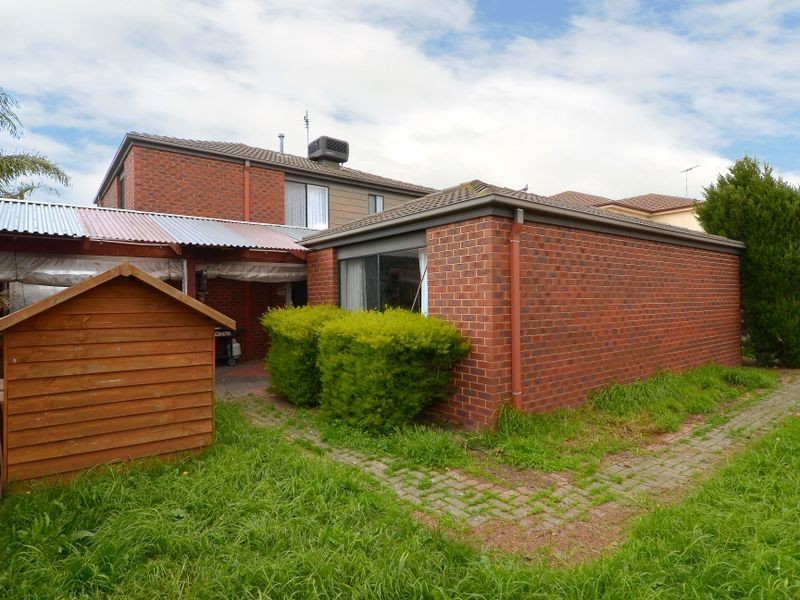 4 Finbar Court, Narre Warren South VIC 3805