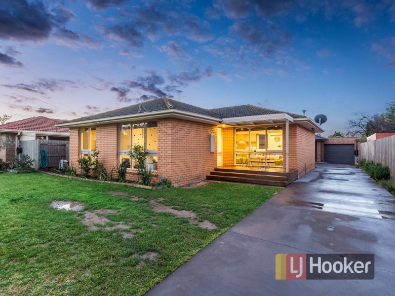 7 Garnet Court, Hampton Park VIC 3976