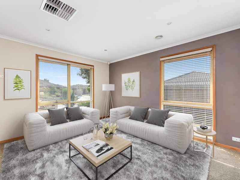 15 James Bathe Way, Narre Warren South VIC 3805