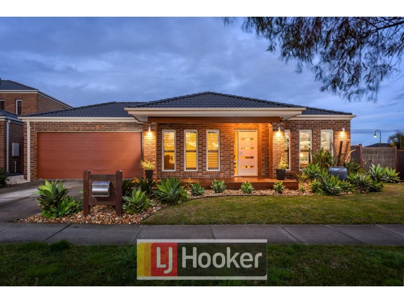 137 Viewgrand Drive, Berwick VIC 3806