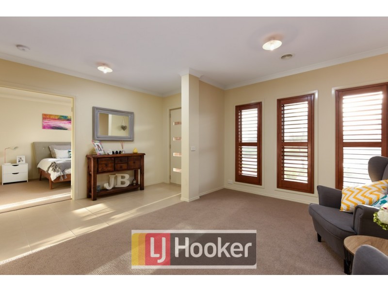 137 Viewgrand Drive, Berwick VIC 3806