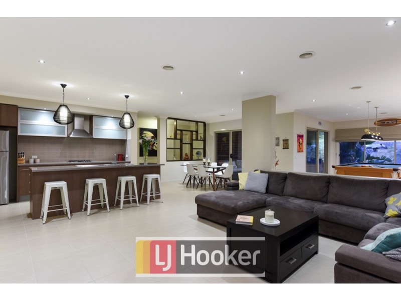 137 Viewgrand Drive, Berwick VIC 3806