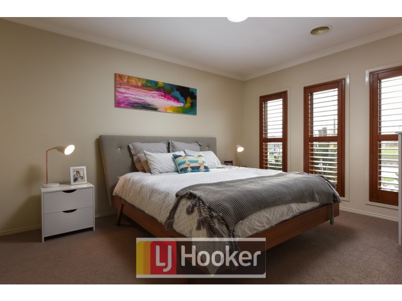 137 Viewgrand Drive, Berwick VIC 3806