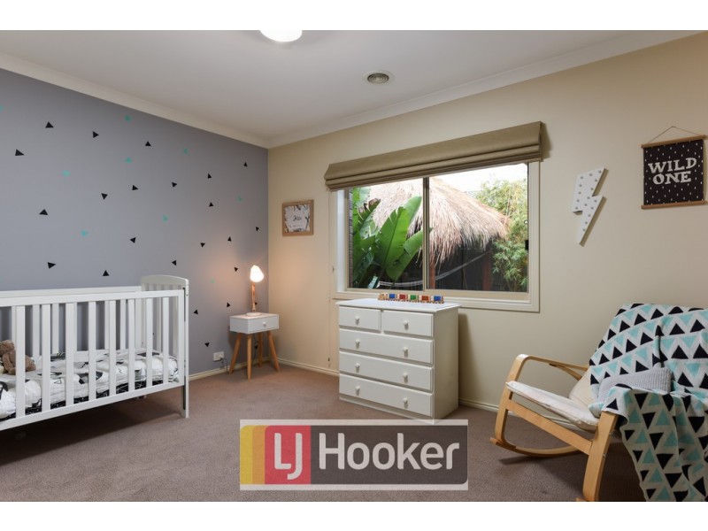 137 Viewgrand Drive, Berwick VIC 3806