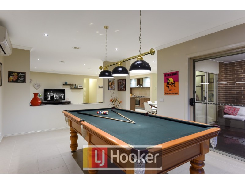 137 Viewgrand Drive, Berwick VIC 3806