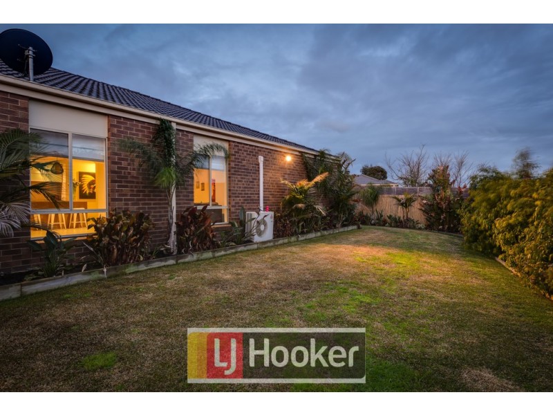 137 Viewgrand Drive, Berwick VIC 3806