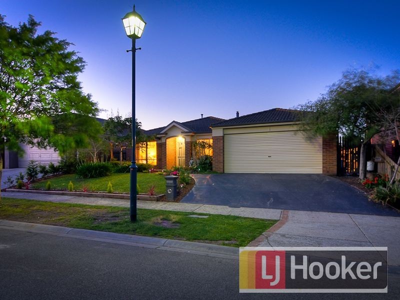 4 Pevensey Drive, Narre Warren South VIC 3805