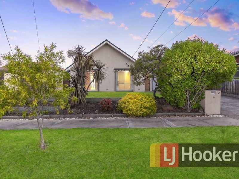 12 Burleigh Court, Frankston VIC 3199