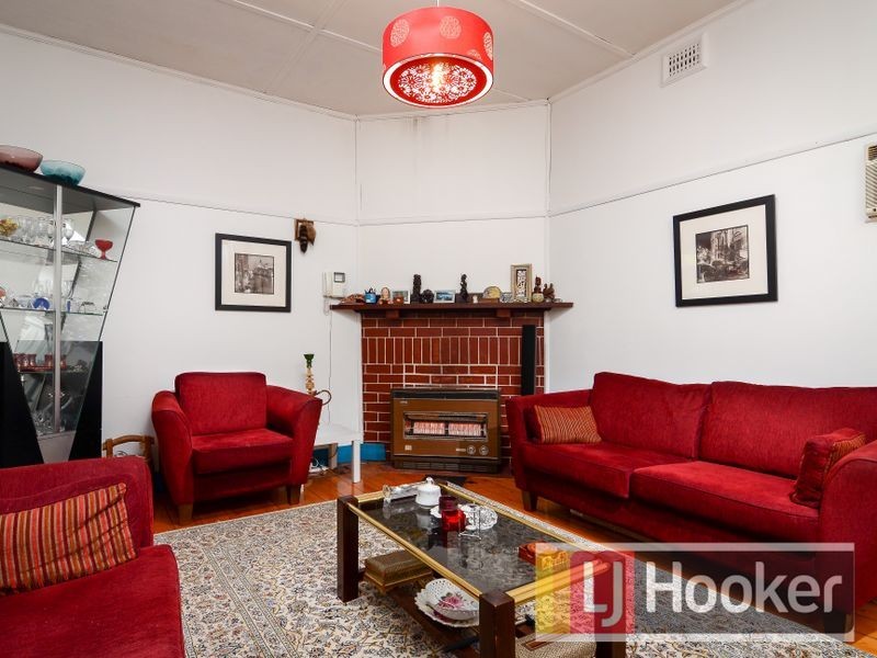 30 Benga Avenue, Dandenong VIC 3175