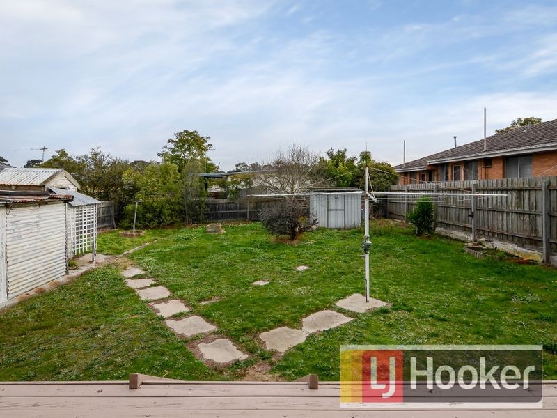 30 Benga Avenue, Dandenong VIC 3175