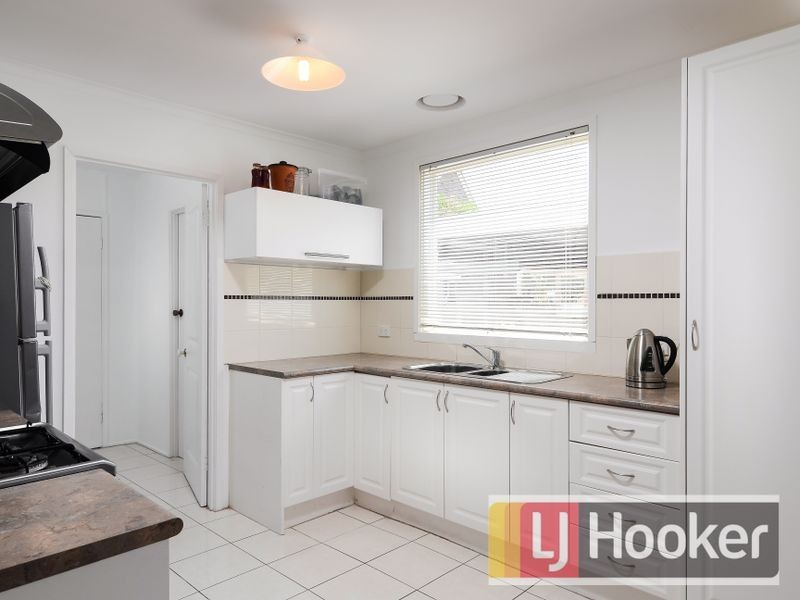 64 Olive Road, Eumemmerring VIC 3177