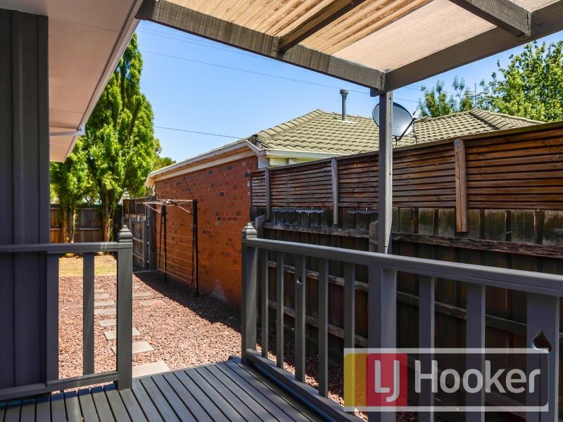 64 Olive Road, Eumemmerring VIC 3177