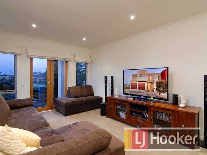 28 Manna Row, Officer VIC 3809