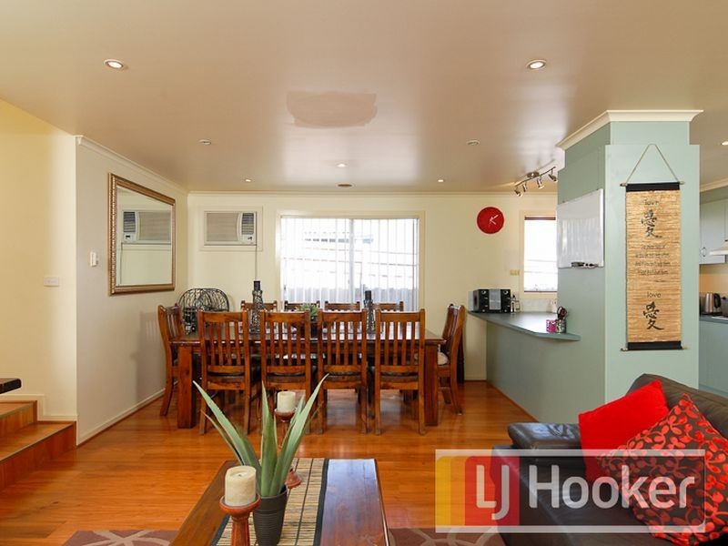 70 Lakeview Drive, Narre Warren South VIC 3805