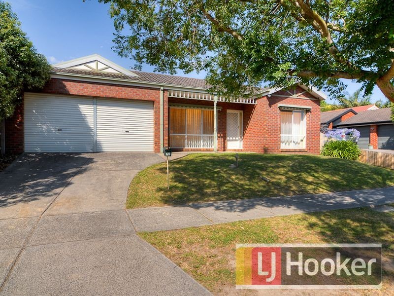70 Lakeview Drive, Narre Warren South VIC 3805