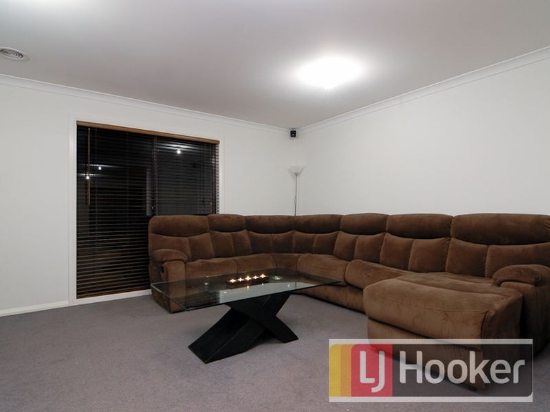 3 Faldo Place, Cranbourne North VIC 3977