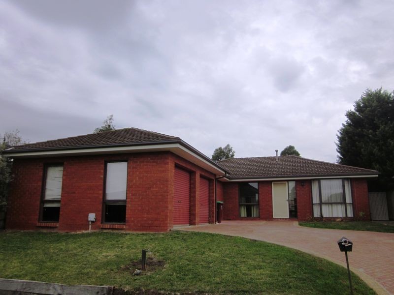 9 Karrum Karrum Court, Narre Warren South VIC 3805