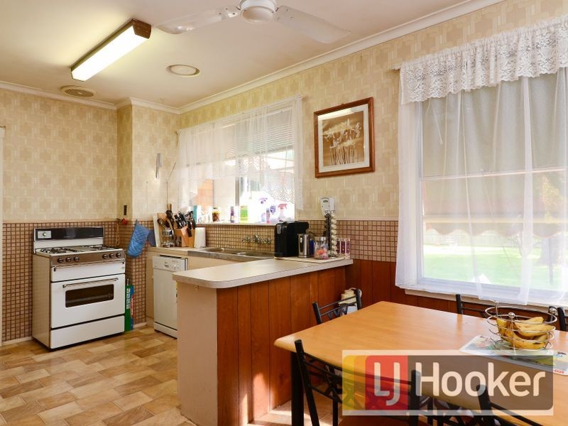 81 Armata Crescent, Frankston North VIC 3200