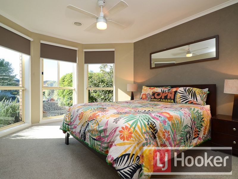 17 Norman Place, Narre Warren VIC 3805