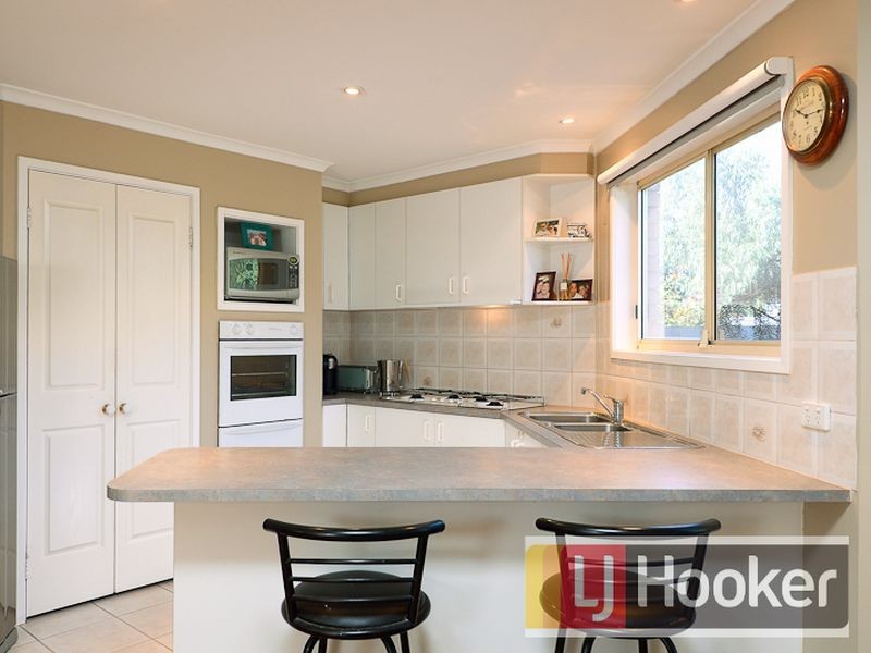 17 Norman Place, Narre Warren VIC 3805