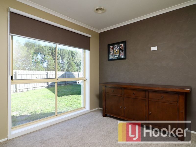 17 Norman Place, Narre Warren VIC 3805