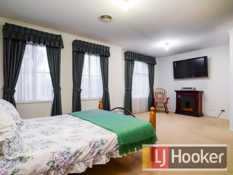 4 Peony Court, Narre Warren South VIC 3805