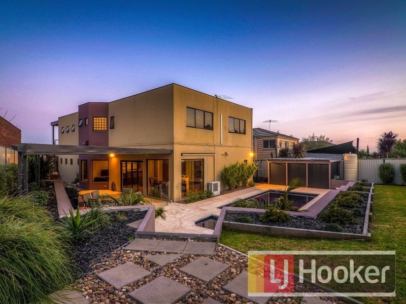 11 Daintree Grove, Narre Warren VIC 3805