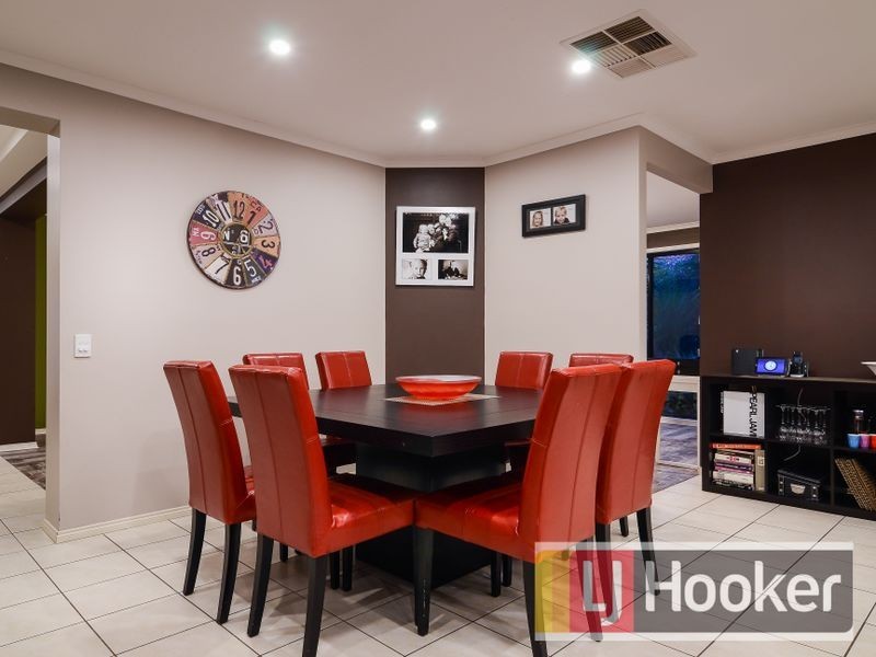 28 Harrington Drive, Narre Warren South VIC 3805