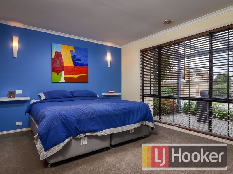 28 Harrington Drive, Narre Warren South VIC 3805