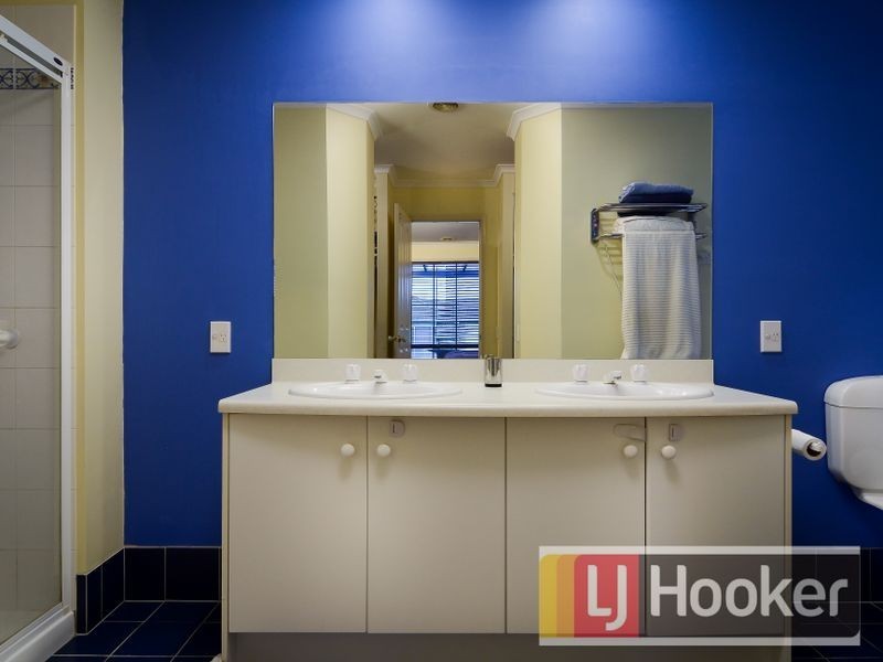 28 Harrington Drive, Narre Warren South VIC 3805