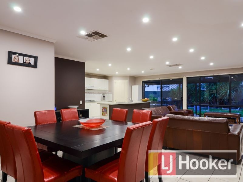 28 Harrington Drive, Narre Warren South VIC 3805