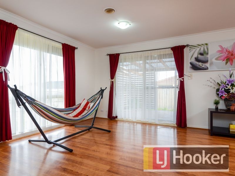 9 Amberley Park Drive, Narre Warren South VIC 3805