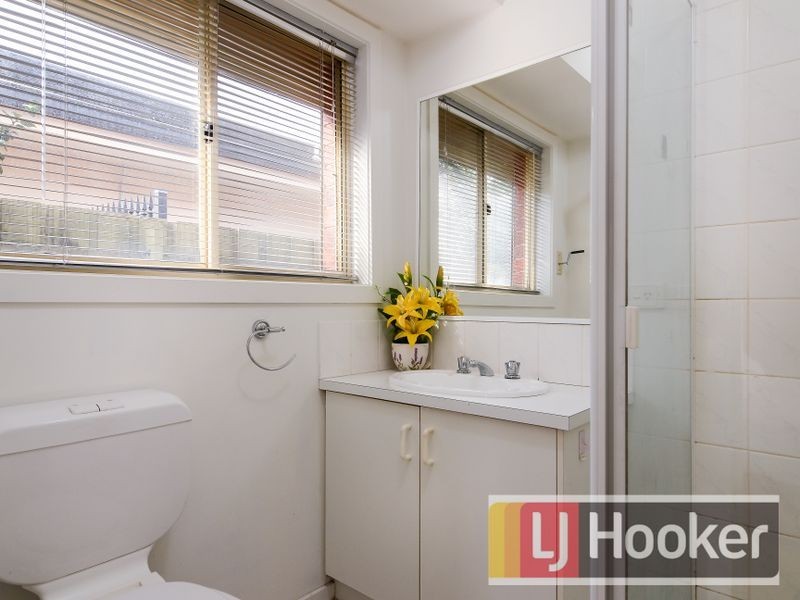 9 Amberley Park Drive, Narre Warren South VIC 3805