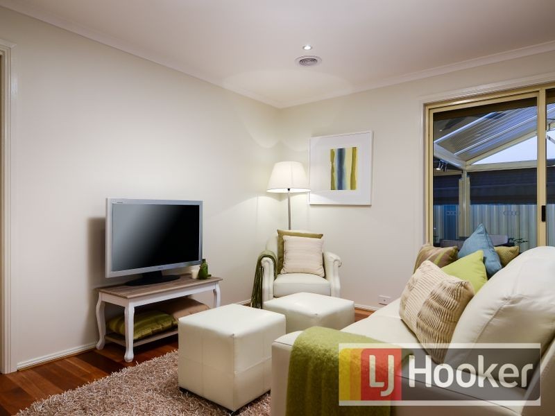 36 Kendall Drive, Narre Warren VIC 3805