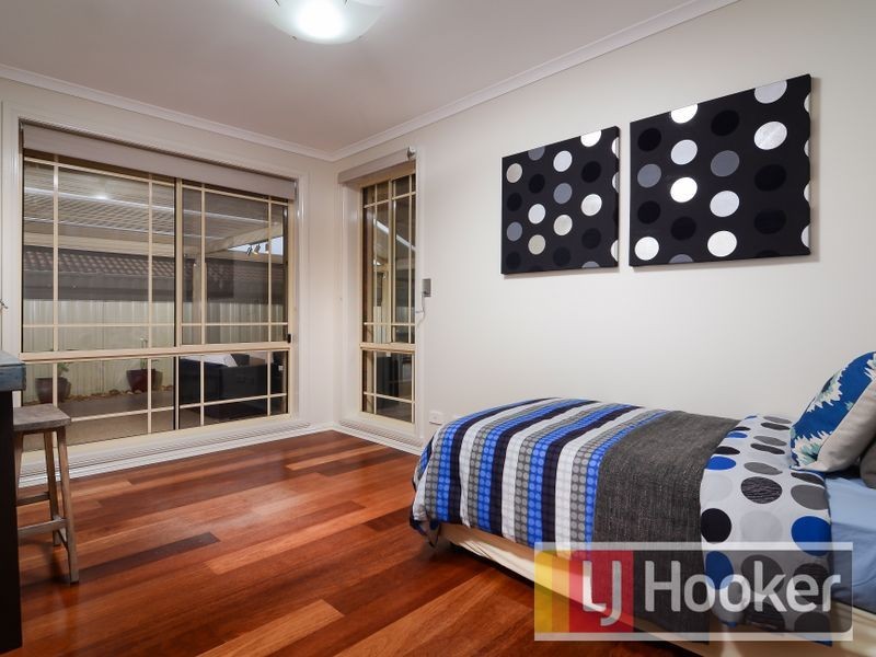 36 Kendall Drive, Narre Warren VIC 3805