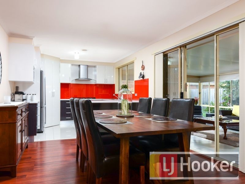 81 The Parkway, Hampton Park VIC 3976