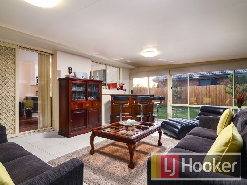 81 The Parkway, Hampton Park VIC 3976