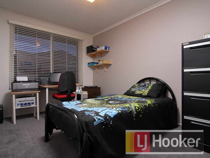 10 Highton Close, Hampton Park VIC 3976