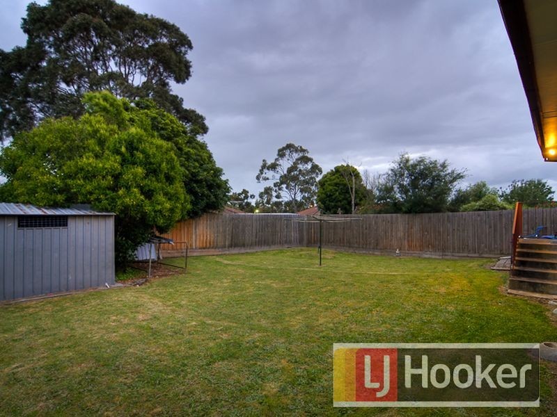10 Highton Close, Hampton Park VIC 3976