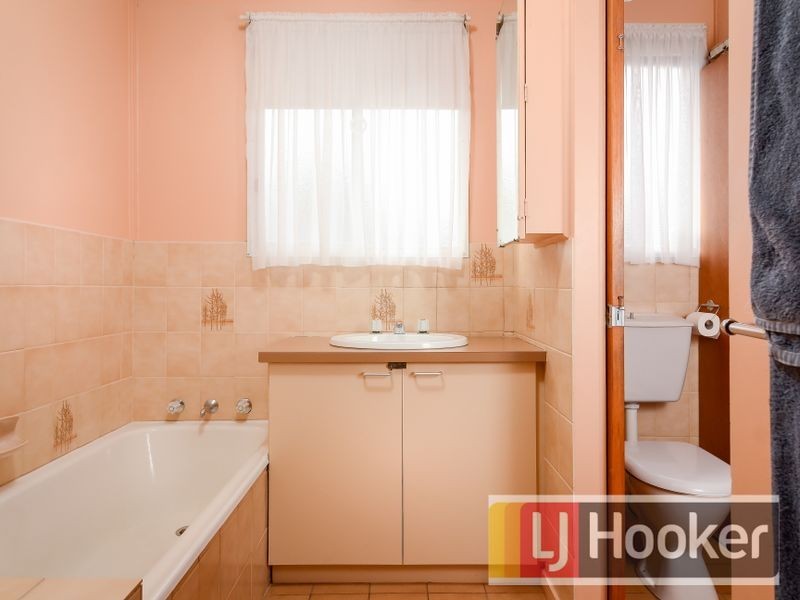 116 Monterey Boulevard, Frankston North VIC 3200