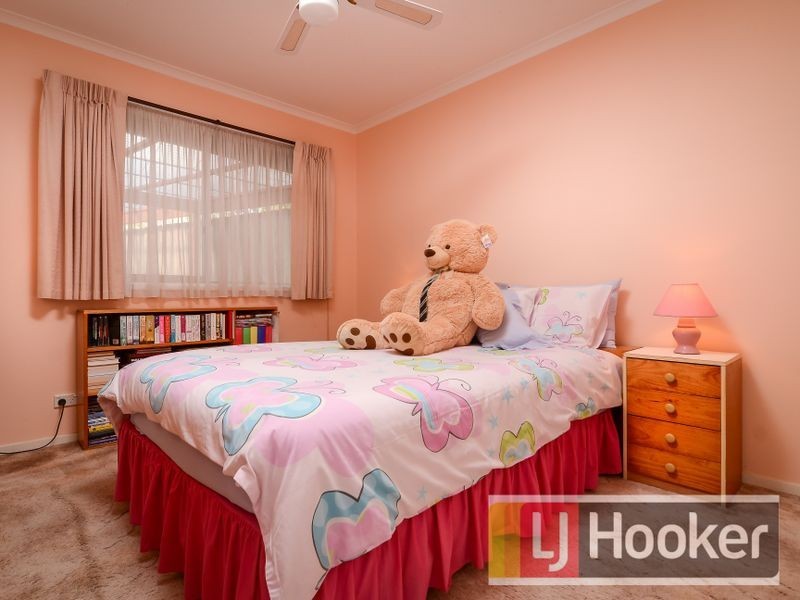 116 Monterey Boulevard, Frankston North VIC 3200