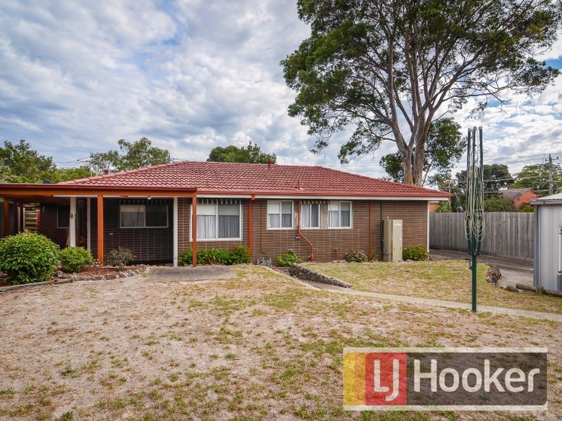 116 Monterey Boulevard, Frankston North VIC 3200