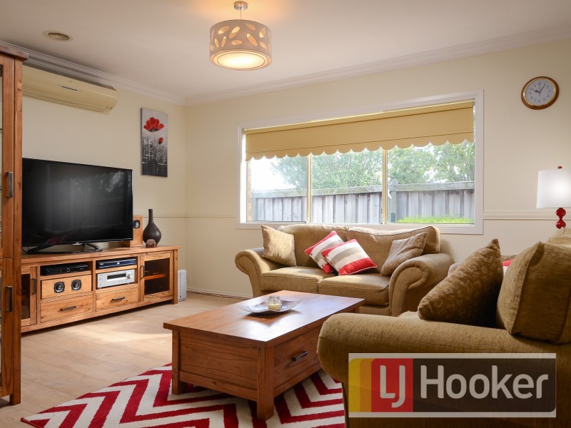 11 Cadell Place, Berwick VIC 3806