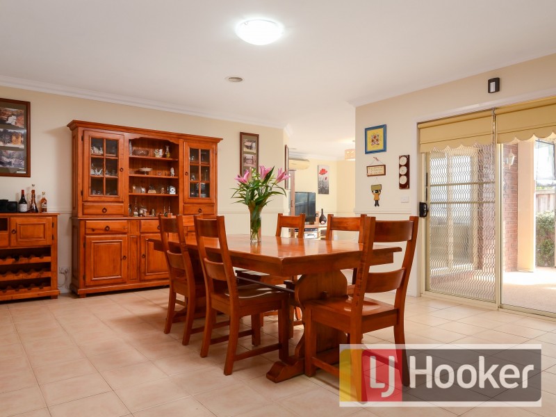 11 Cadell Place, Berwick VIC 3806