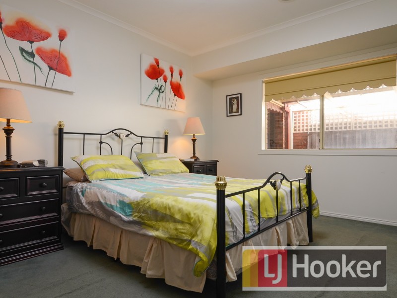 11 Cadell Place, Berwick VIC 3806