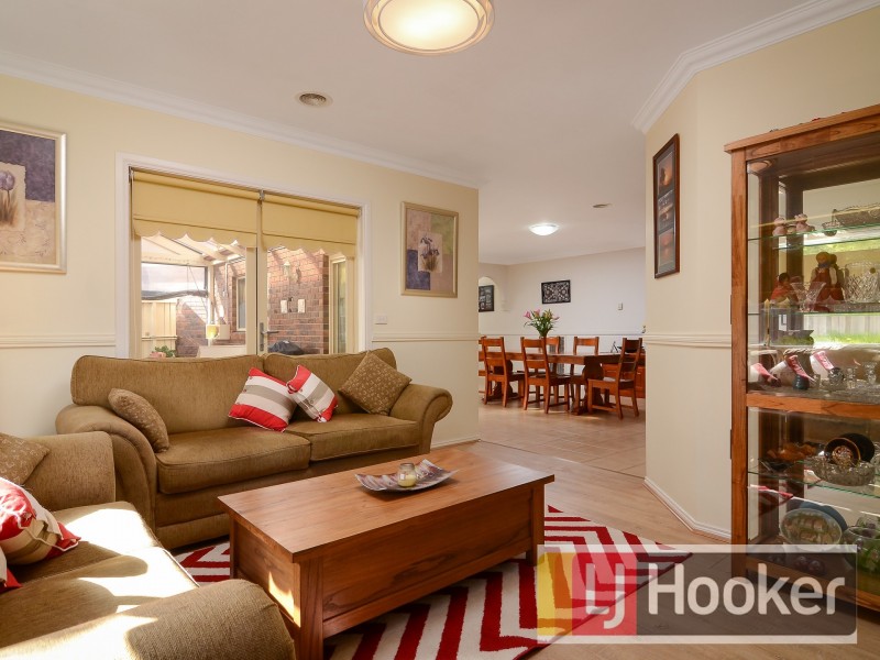 11 Cadell Place, Berwick VIC 3806