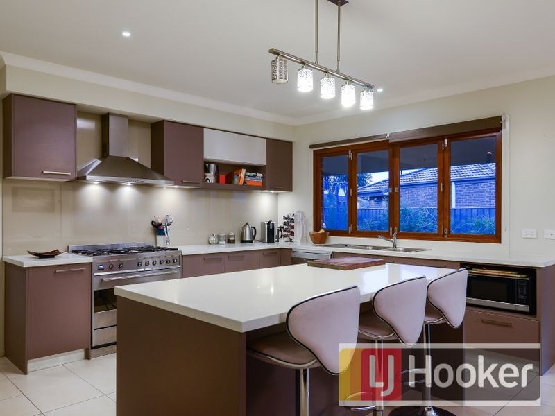 144 Alisma Boulevard, Cranbourne North VIC 3977