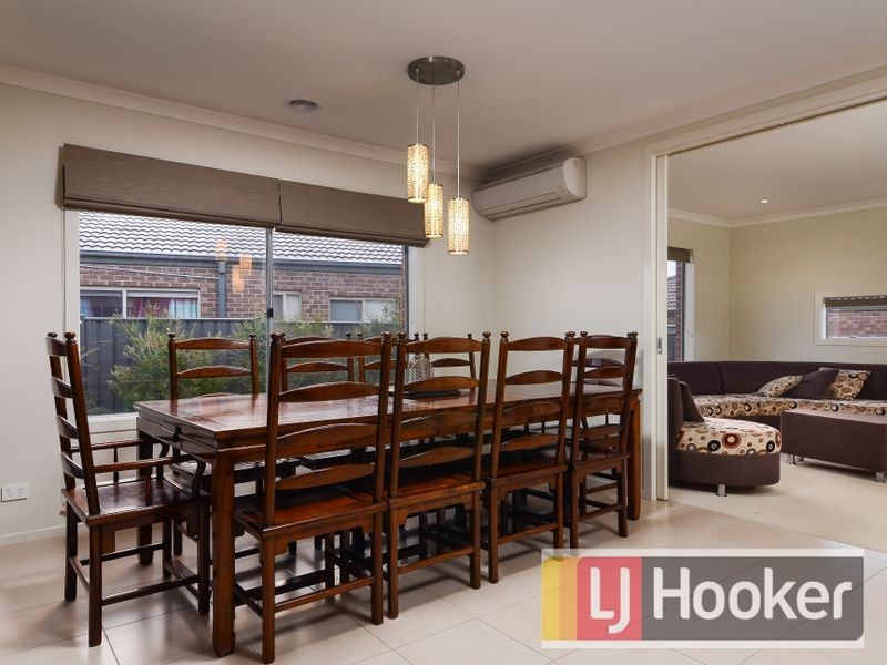 144 Alisma Boulevard, Cranbourne North VIC 3977