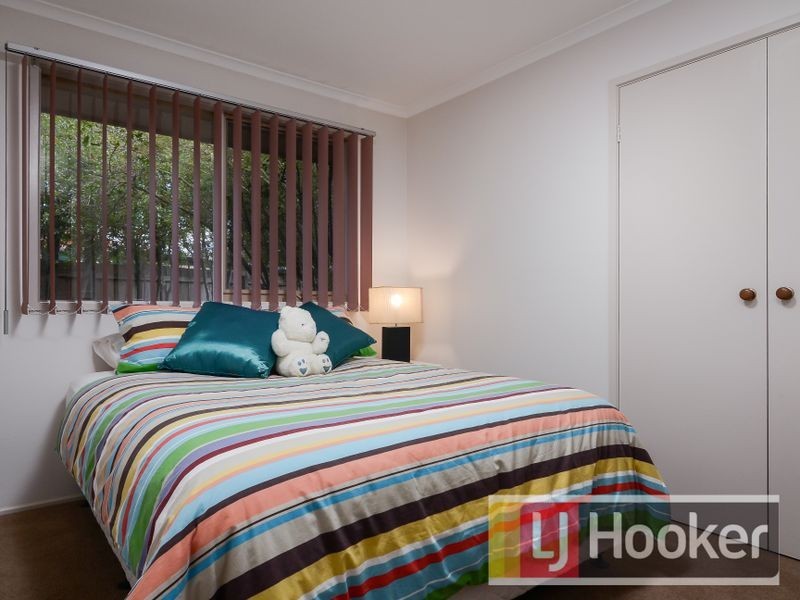 6 Anita Place, Pakenham VIC 3810