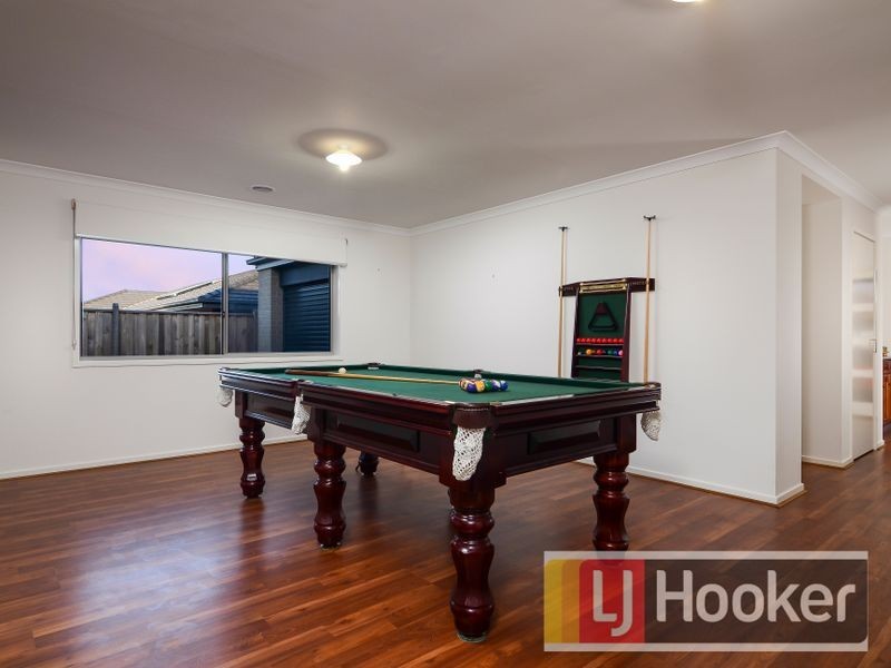 4 Bremer Street, Clyde North VIC 3978